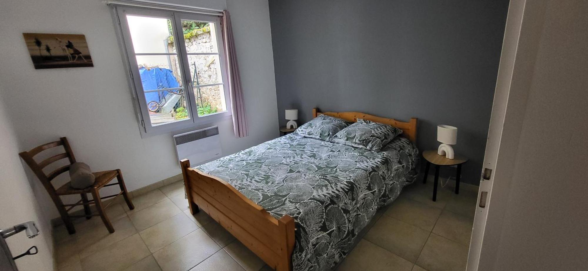 Maison De Plein Pied Avec Jardin Privatif Centre Ville Milly-la-Foret Luaran gambar