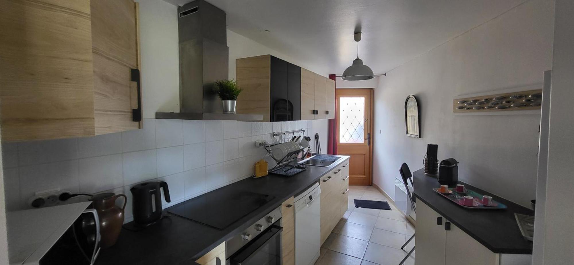 Maison De Plein Pied Avec Jardin Privatif Centre Ville Milly-la-Foret Luaran gambar
